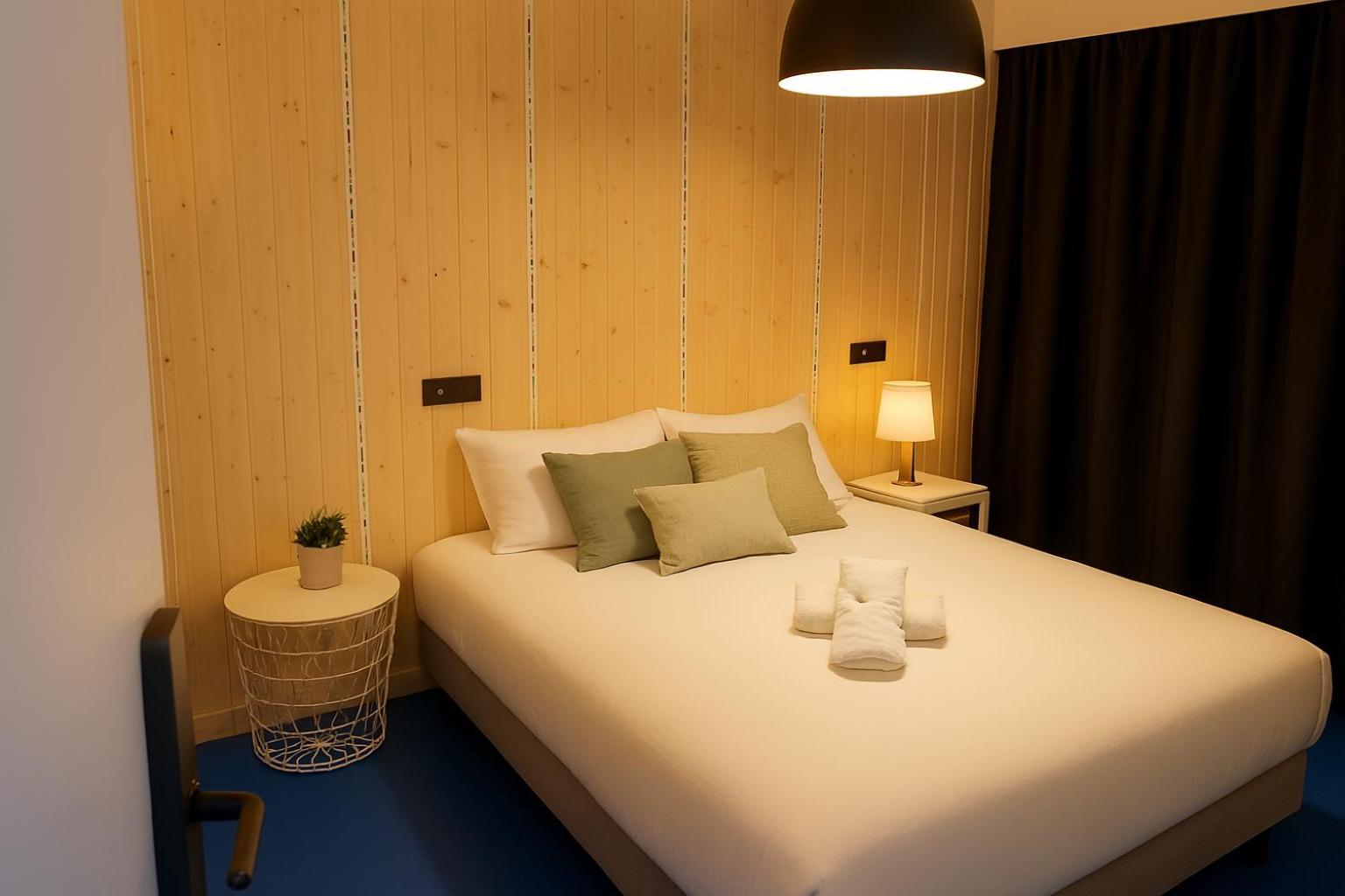 Koala Hostel Mercado อาลิกันเต ภายนอก รูปภาพ
